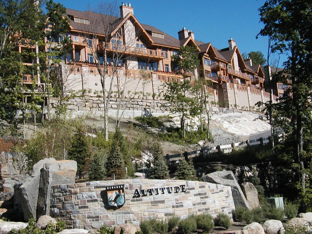 L'Altitude By Rendez-Vous Mont-Tremblant Apartment Bagian luar foto