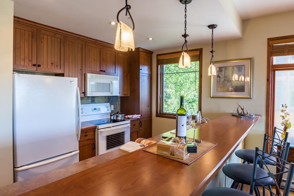 L'Altitude By Rendez-Vous Mont-Tremblant Apartment Bagian luar foto