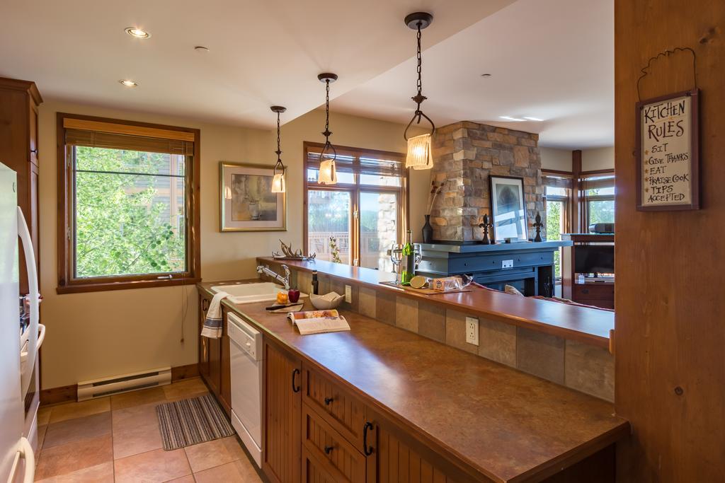 L'Altitude By Rendez-Vous Mont-Tremblant Apartment Bagian luar foto